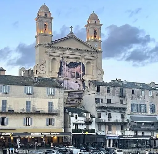 בית נופש Evasion De Reve A Casa Nina בורגו