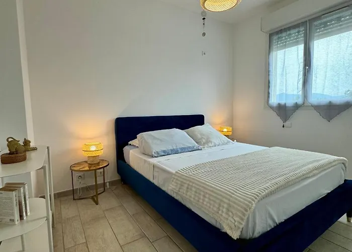 בית נופש Evasion De Reve A Casa Nina בורגו