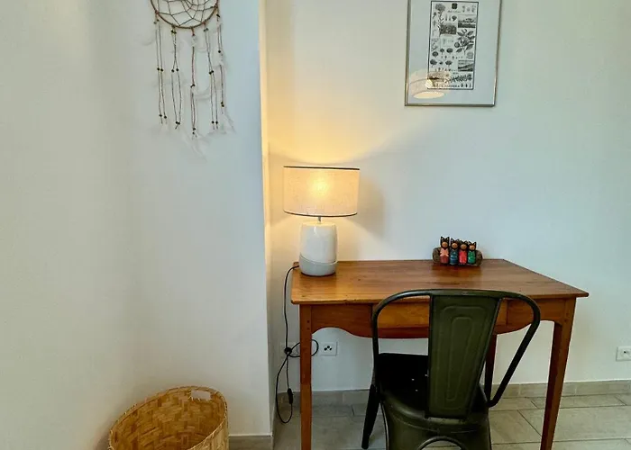 Evasion De Reve A Casa Nina בורגו