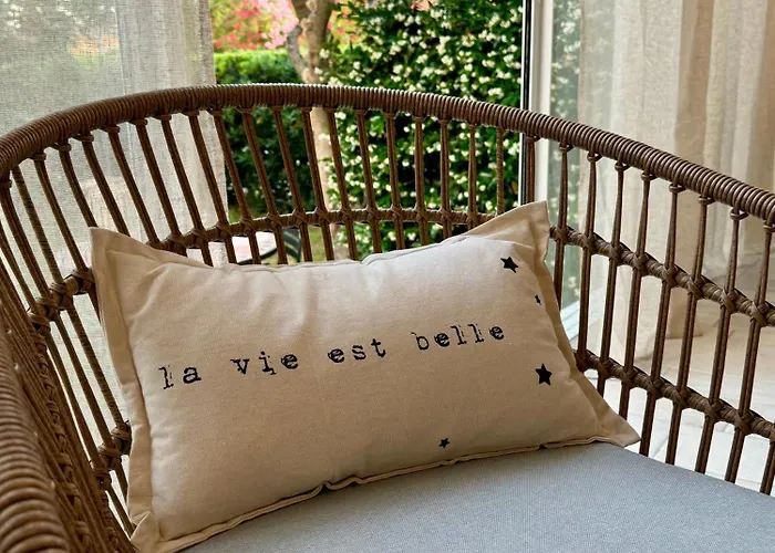 בית נופש Evasion De Reve A Casa Nina בורגו