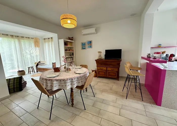 Evasion De Reve A Casa Nina Semesterbostad Borgo (Corsica)